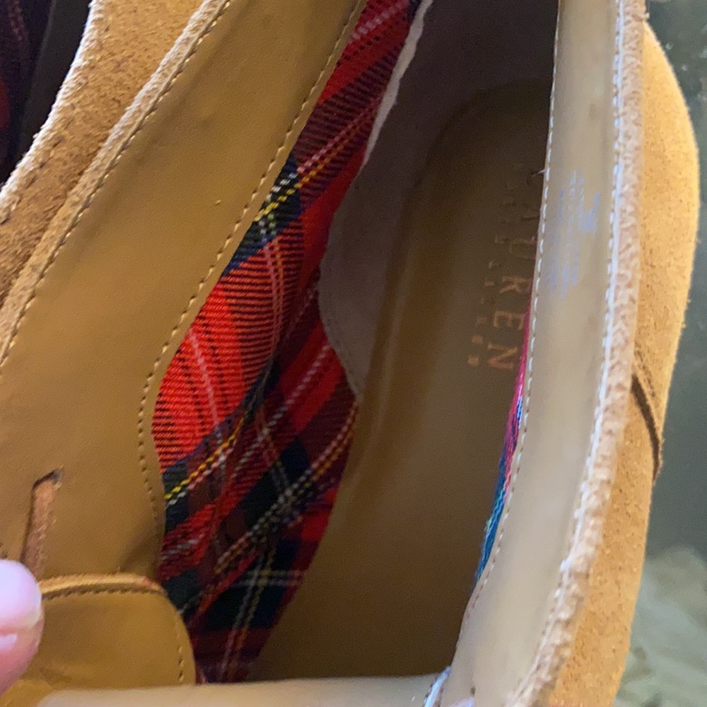 Shoes - Picture 5 of 5